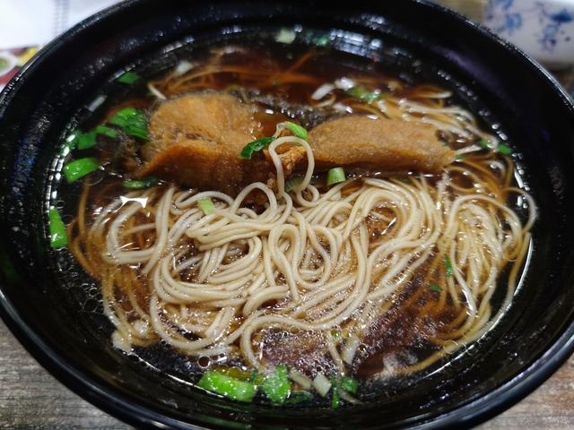 去过江南才知道：南北方对待吃面条上，这差距真的不是一星半点