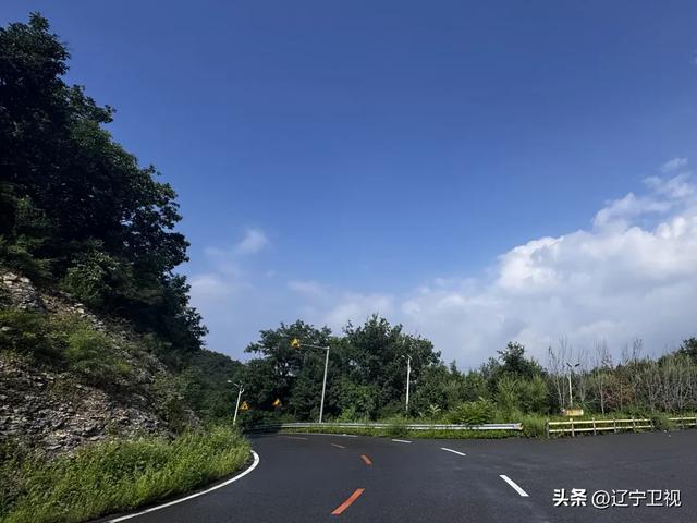 辽宁版"小川藏线"曝光!这条绝美自驾公路,藏着东北最野的风景!