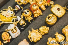 在中国黄金珠宝第一村，买金子就像买白菜！图片