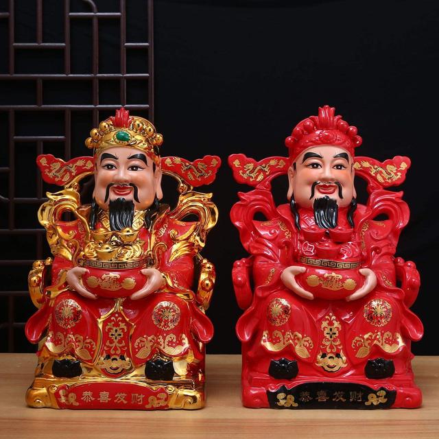 家中供奉财神爷，摆放位置背后有讲究，这样摆放最招财！