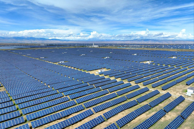 美媒：特朗普闯大祸了	，他让北京知道，中国已够格跟我们坐一桌了