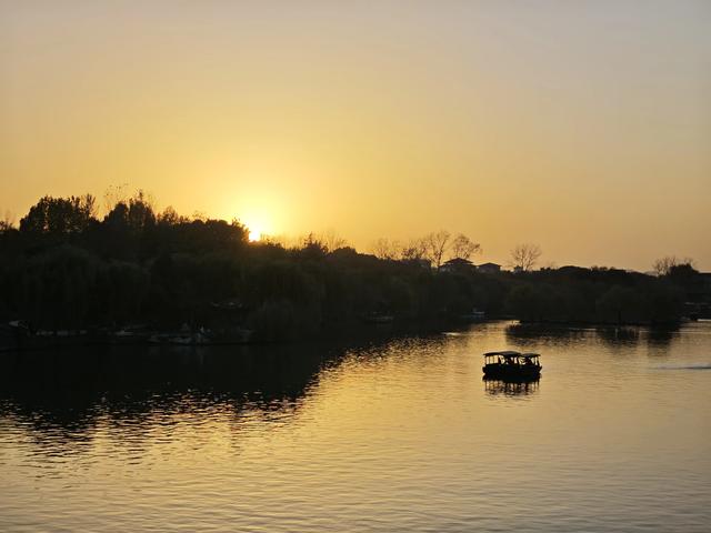 江苏扬州镇江南京五日游