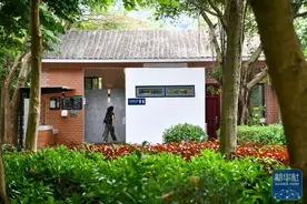 深圳现“潮汐公厕”，可切换男女厕图片
