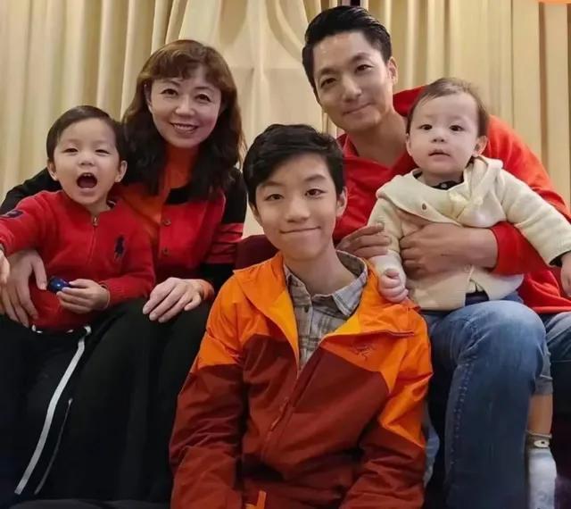 刚过47岁生日就奔赴上海，蒋万安这趟行程到底有多快？