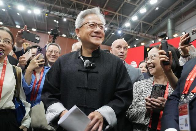 全球最大企业横空出世！市值突破4万亿元，相当于18个阿里的总和