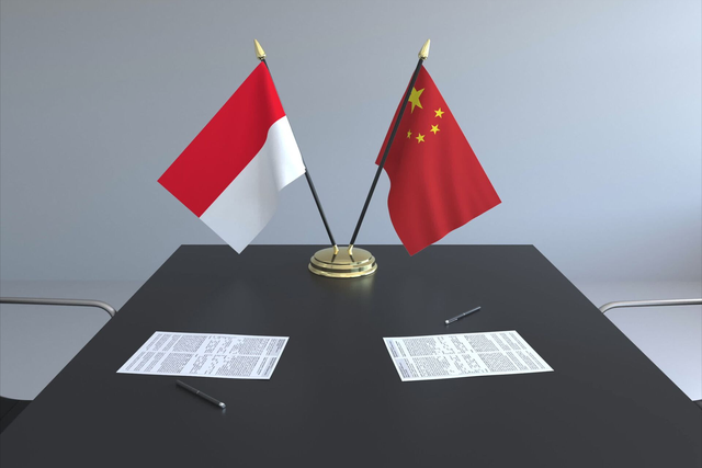 特朗普官宣，亚洲两国已倒戈，送195亿大单，助美解决卡脖子问题