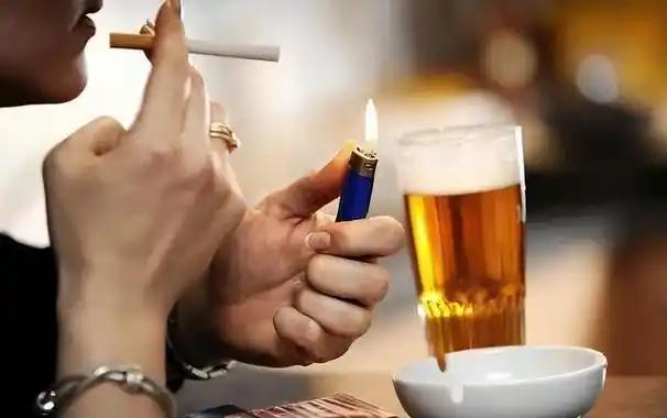 脑梗去世的人越来越多?医生再次强调:宁可打麻将,也别做这5事