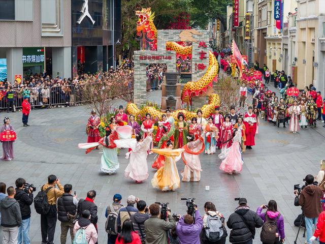 广州人为什么不崇洋媚外？不仅是一声“鬼佬”，最地道的答案来了