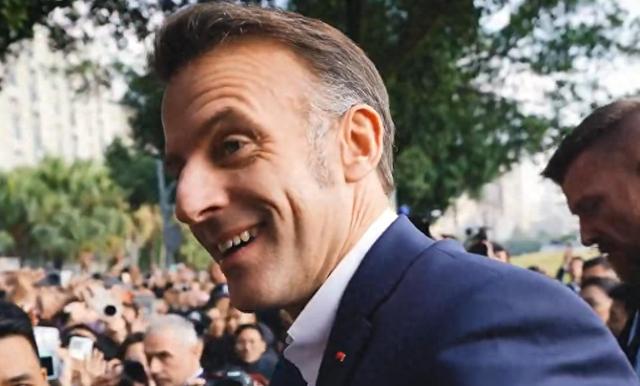 中方话音刚落，特朗普通告全世界：税率加到200%！首个牺牲国出现