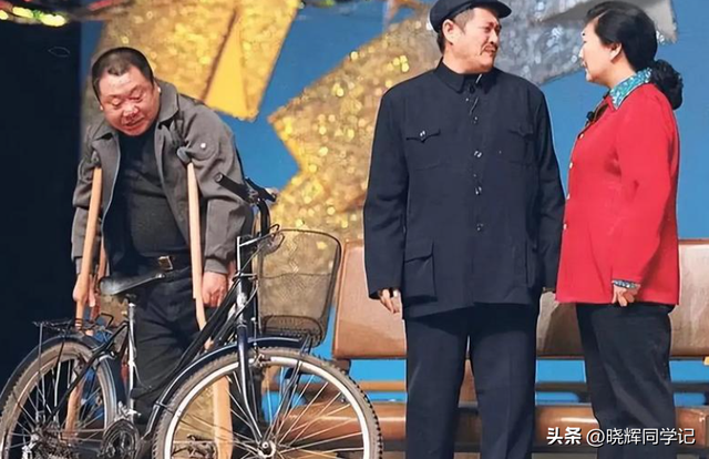 范伟没想到2026春晚仅剩俩月，老搭档赵本山因大鹏一句话口碑暴增