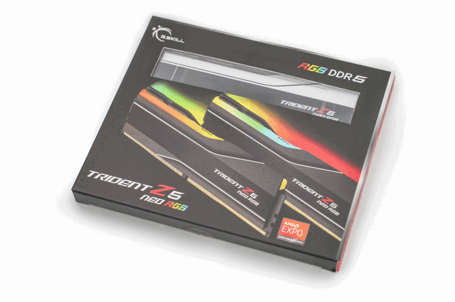 自带屏幕的主机—联力207D+9950X3D+ROG B850-F+索泰5070Ti装机