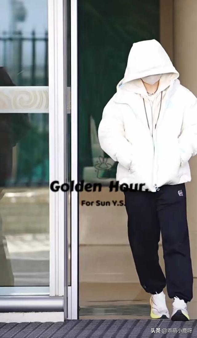 12.14孙颖莎已经回到北京