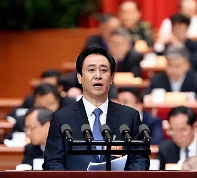 许家印为保命全部交代！供出背后多名大佬，难怪他却能如鱼得水！