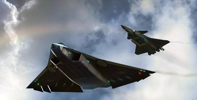 歼-35还是有点小？国产航母突破12万吨指日可待，歼-36能上舰么？