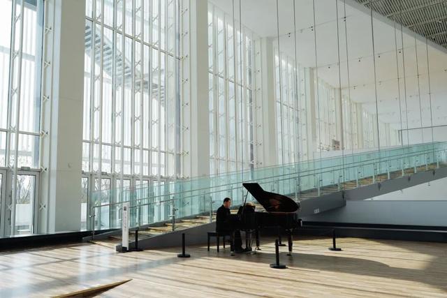 这个没存在感的省会城市，终于被看见了！