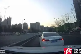 长沙交警迅速介入！早高峰一小车遭连续恶意别车，车内怀孕9个月女子受惊吓图片