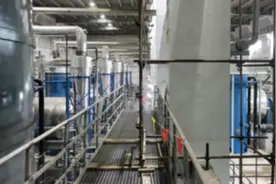 “陪同服务”让危废经营许可证申领更轻松图片