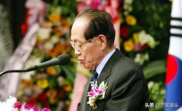 朝方二号人物惊天叛逃，上千武警及装甲车严防死守，阻止事态激化