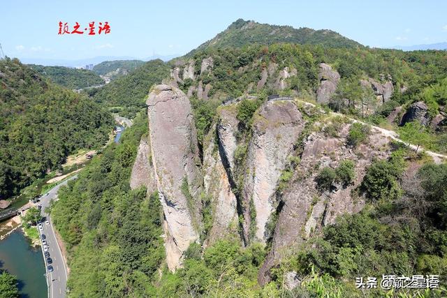 丹霞奇观百丈岩，笑傲江湖琴箫合奏，免费开放