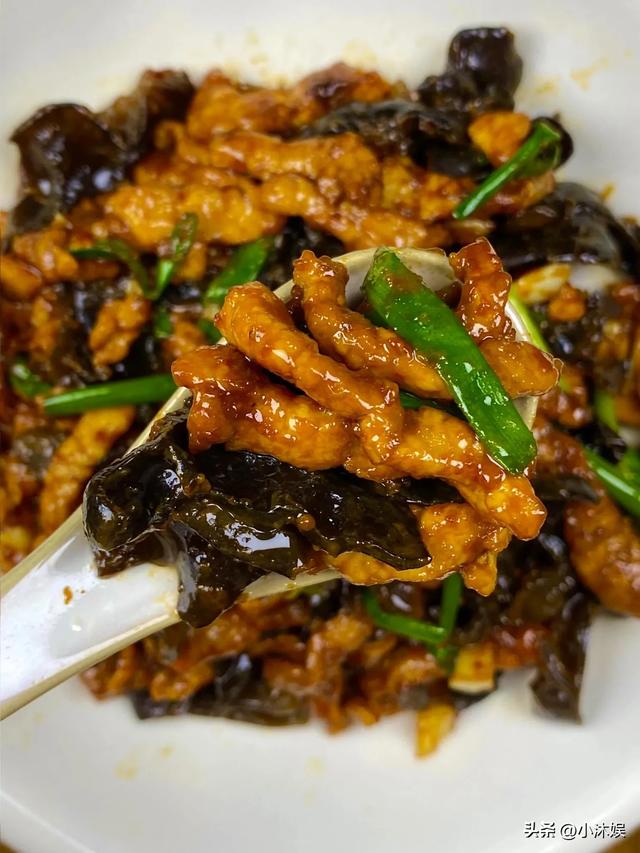 原来它是“推粪大王”！隔两天吃一次，排便顺畅，全身都轻松