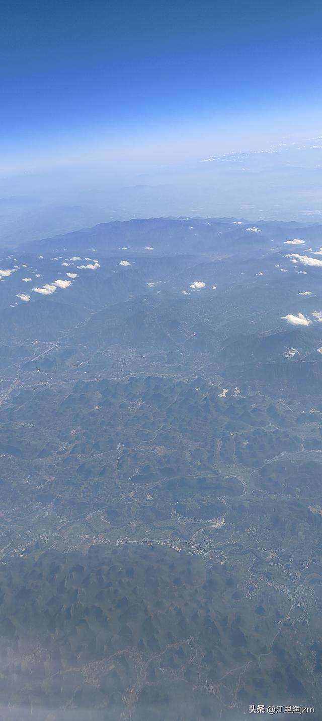 万米高空翱翔