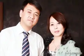 01年，男下属追求大19岁亿万富婆，婚后生下三胞胎，如今怎样了图片