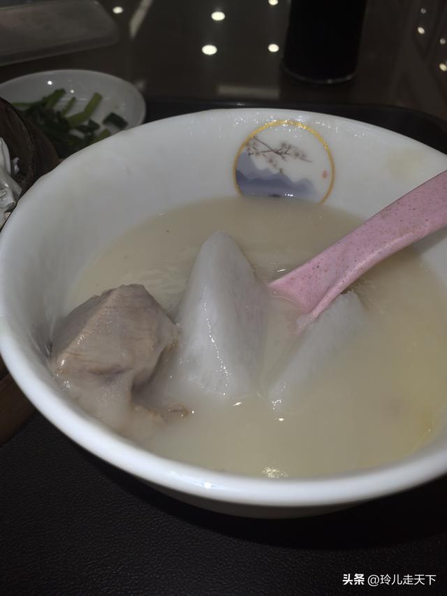 奇怪吗？太原有种小吃叫头脑