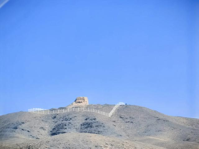 巴里坤县沿途风景
