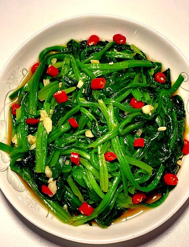 10月，使劲吃这菜，一排毒，二护肝，三助眠，四润肺，鲜嫩别错过