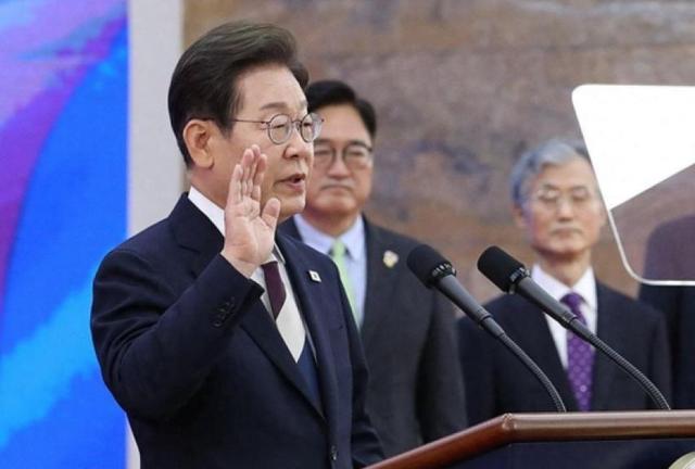 “强援”已到，中俄军队情报共享，美国最不想看到的事情出现了？日本以1挑4国	，宫古海峡输家诞生！