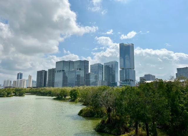 三亚市中心悄悄“搬家”？这3个新中心正在强势崛起！