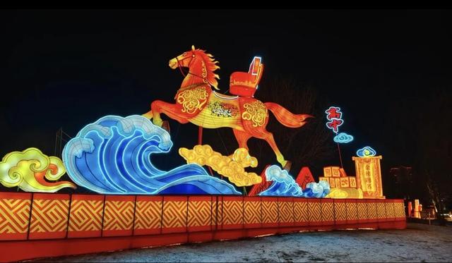 开门红！呼和浩特元旦接待游客171万人次，旅游收入近11亿元，全城跨年热力破纪录！