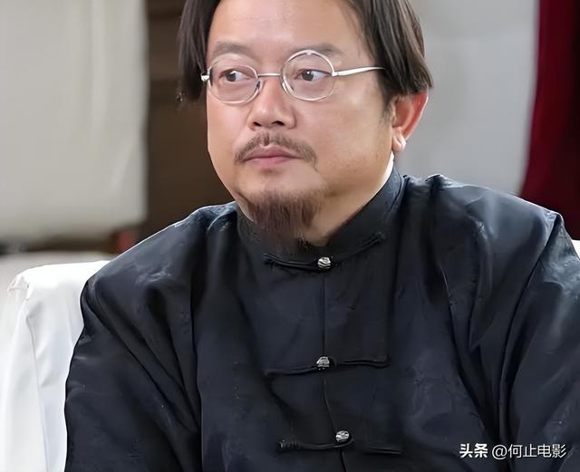 事实证明，被传卖掉上亿豪宅移民美国的王刚	，已经走上另一条大道