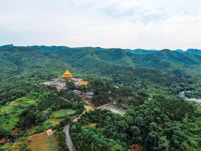 承德双桥区：皇家山水间的世外桃源，炎炎夏日的清凉秘境
