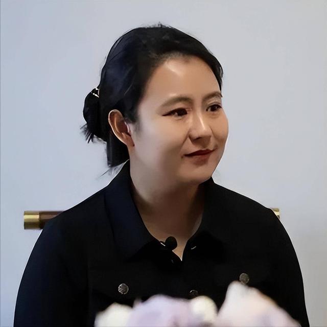 一家3代短命!蔡磊真实处境曝光，砸钱抗癌无果，儿子也成牺牲品