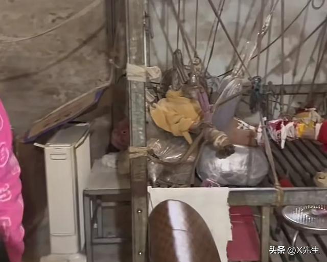 解脱了！越南“蝴蝶宝宝”去世，20多根绳子绑在床上，挂了50多年