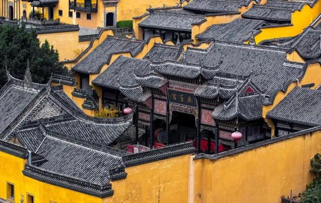 渝中VS九龙坡,“渝超”B面的PK你站谁?