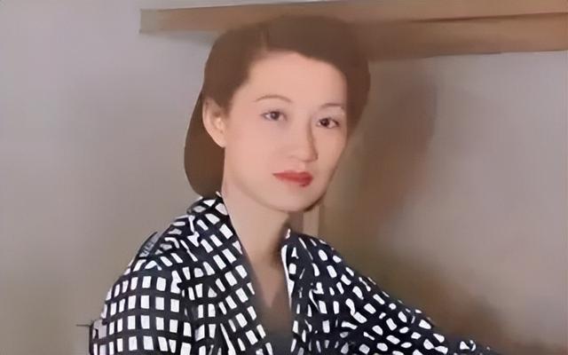 这是张学良老婆赵四小姐真实样貌，并非演员饰演而是货真价实真品