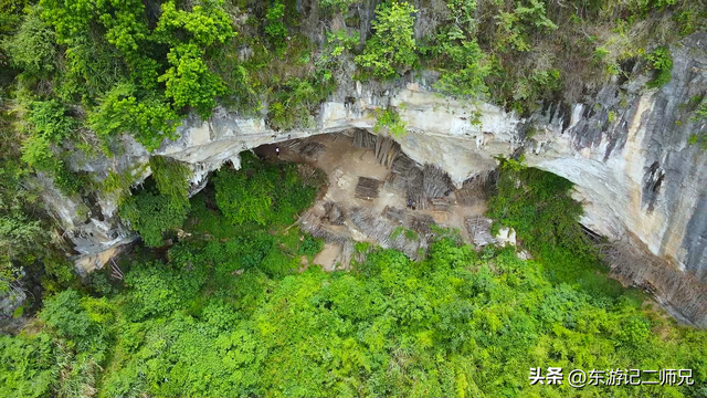 探秘湘西九龙洞，洞内发现10具棺材，这里究竟遭遇了什么？