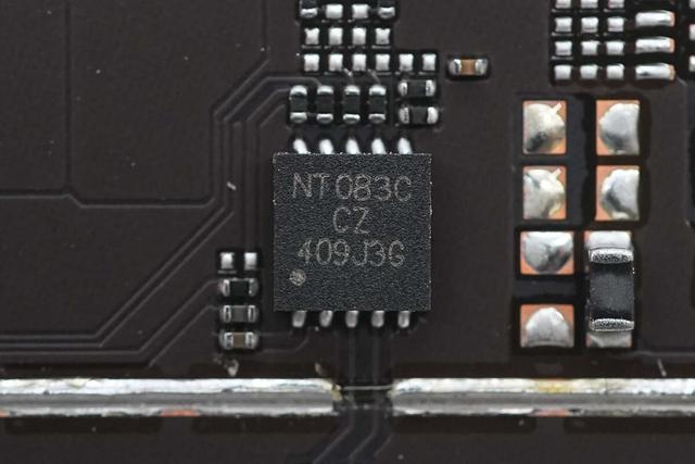 高达1999元售价是怎样的用料做过水准？中兴U60 Pro 5G随身WiFi拆解