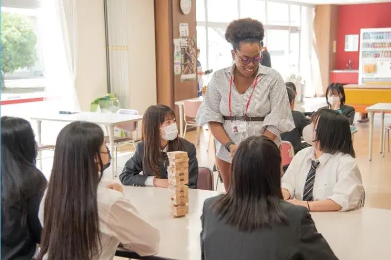 请输入图片描述 请输入图片描述