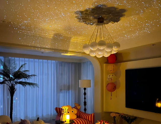 女朋友生日送什么礼物好？8款核弹级保命指南，附赠免死金牌