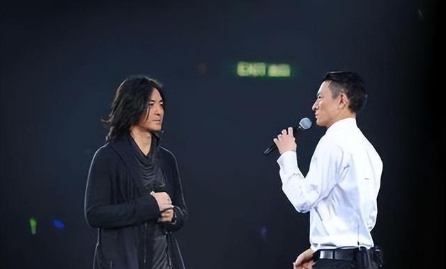 没想到，高市早苗涉华言论没完，58岁郑伊健因一个举动口碑暴涨