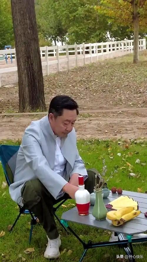 不查不知道一查吓一跳，坐拥北京60亩庄园的于谦，私下到底有多富