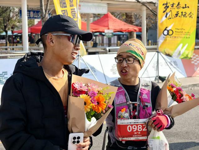 步履叩响泰山，暖意丈量山河：第十七届环泰山T60大徒步综述