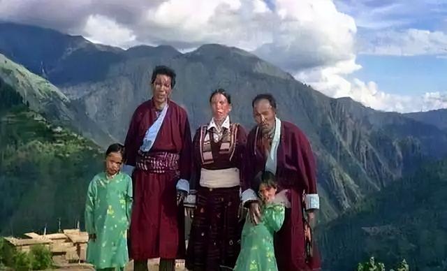 这个一妻多夫制的民族，晚上怎么过？女人直言：没有幸福可言