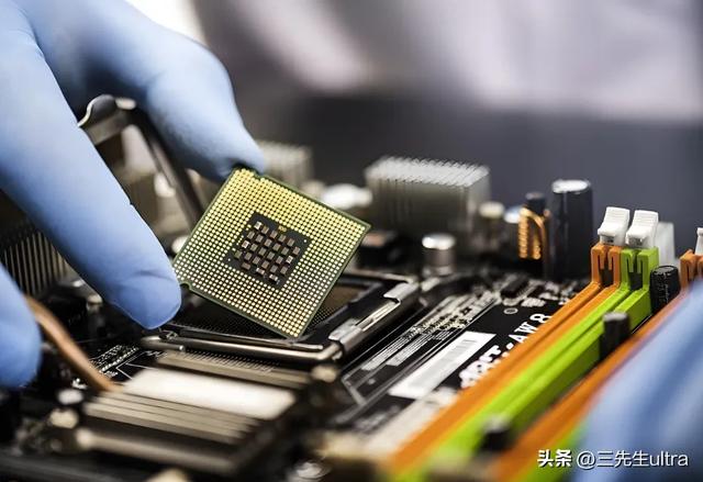 偷华为，被判六年；学华为，年入370亿！国产科技向左走向右走。