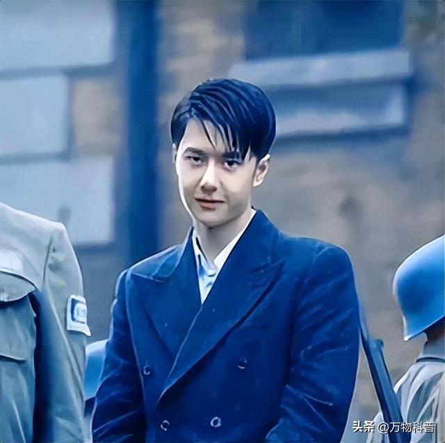 钱再多有什么用？28岁王一博手滑坠海，才懂陈道明那番话的含金量