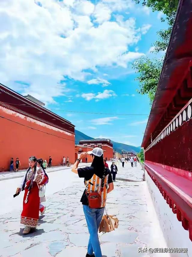 你喜欢旅行，我喜欢陪你