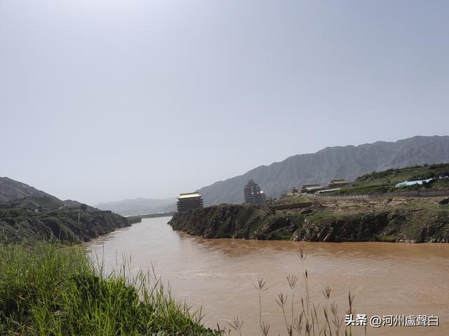 什川东北的黄河峡谷